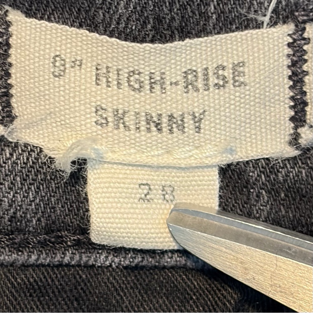 Madewell 9" High-Rise Skinny Raw Hem Black Wash Denim Jeans - Picture 7 of 14